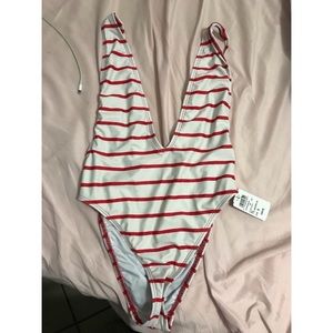 Windsor red/white new swim suit